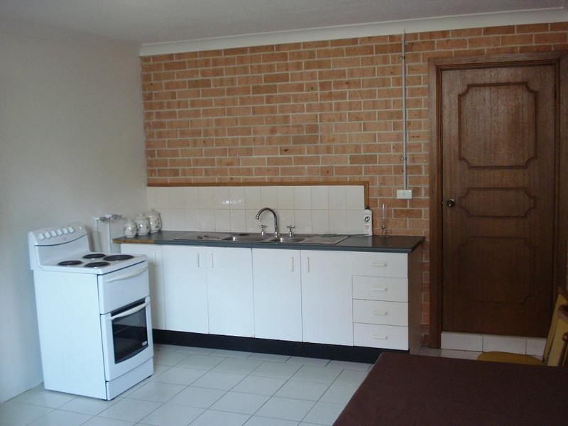 80 Hydrae, Revesby NSW 2212