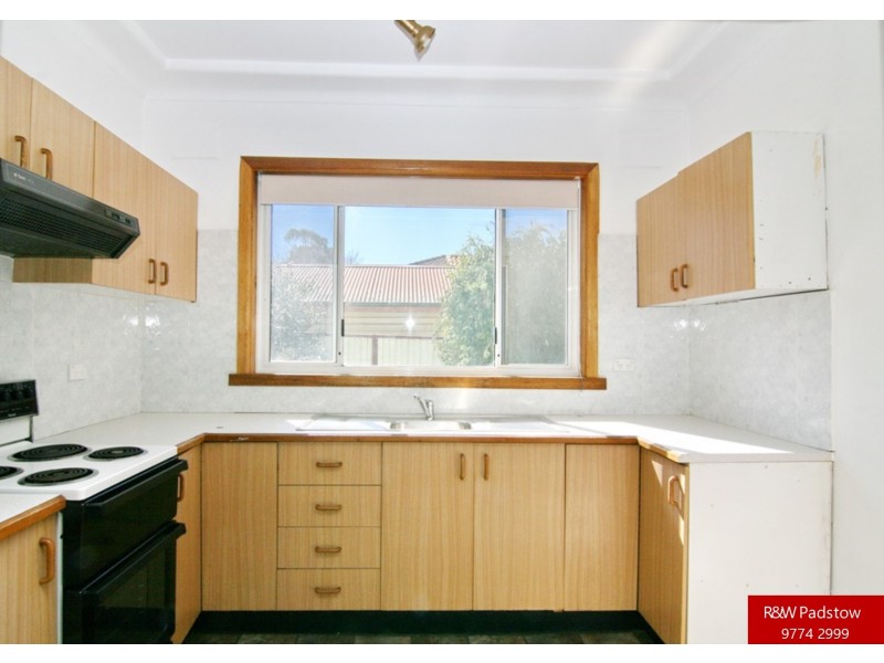 16 Centaur Street, Revesby NSW 2212