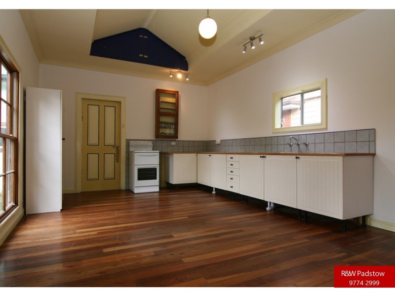 16A centaur street, Revesby NSW 2212