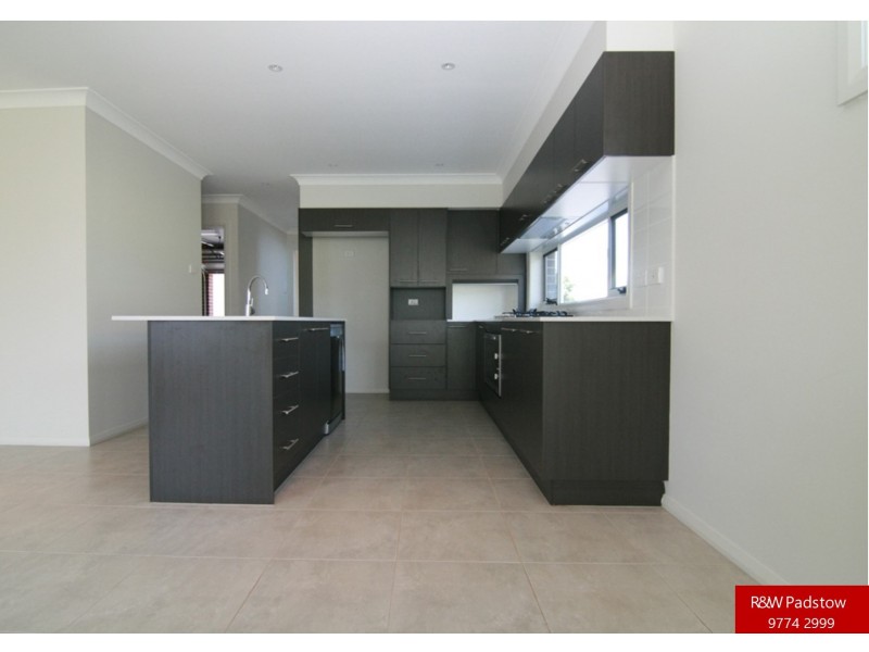 1/57 Gleeson Avenue, Condell Park NSW 2200