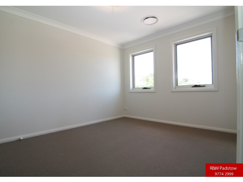 1/57 Gleeson Avenue, Condell Park NSW 2200