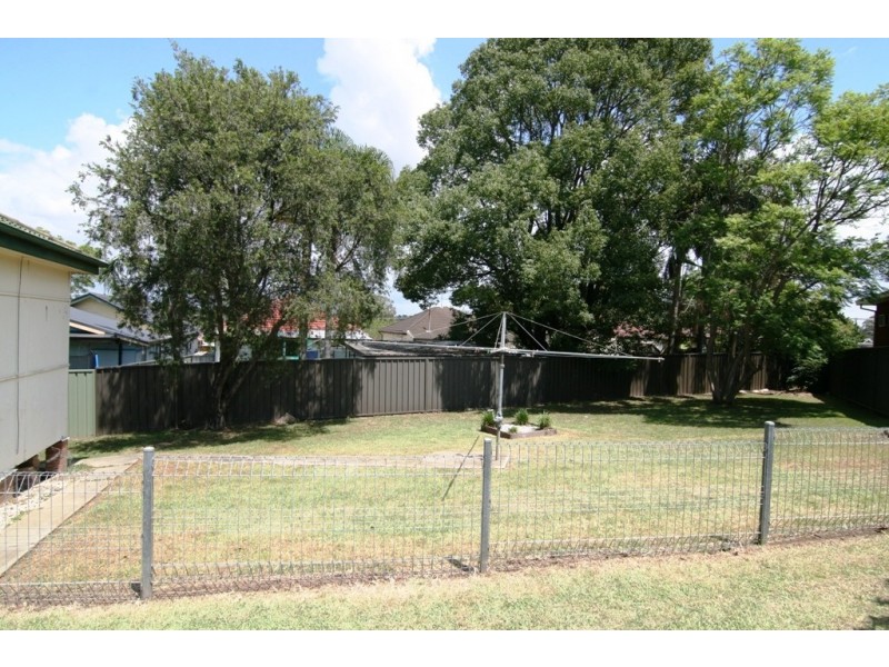 2 Tony Crescent, Padstow NSW 2211