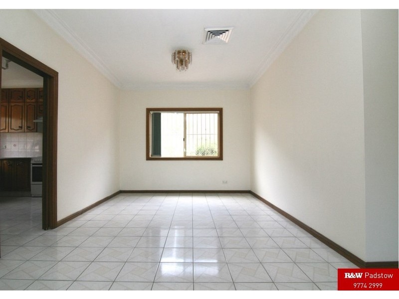 3 Carrington Street, Revesby NSW 2212