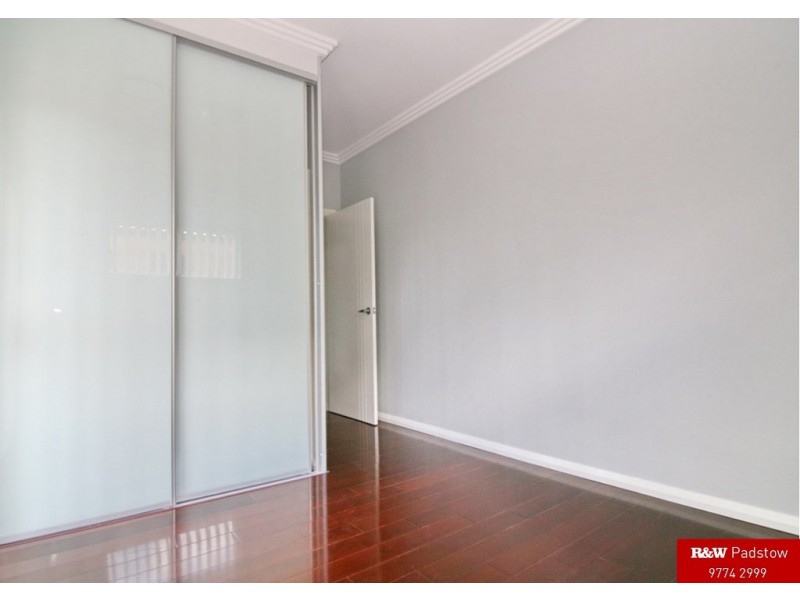 1A Tallawarra Avenue, Padstow NSW 2211