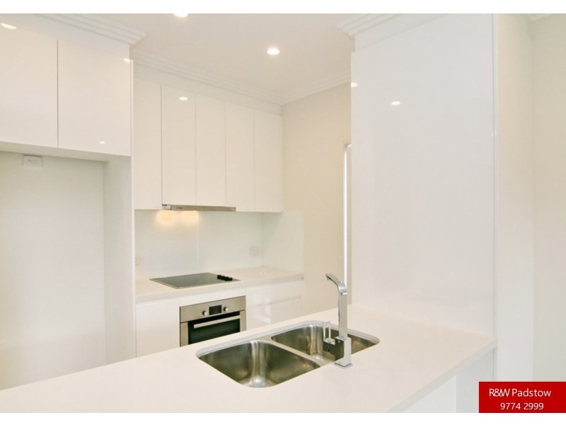 34 Mae Crescent, Panania NSW 2213