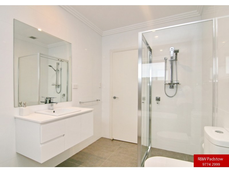 34 Mae Crescent, Panania NSW 2213