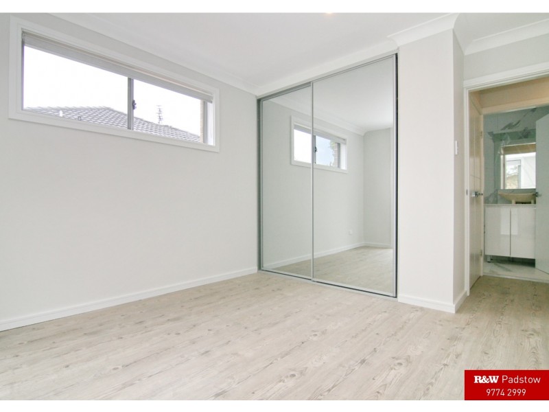 32 Wollongbar Avenue, Panania NSW 2213