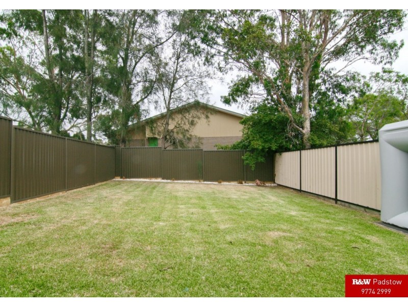 32 Wollongbar Avenue, Panania NSW 2213