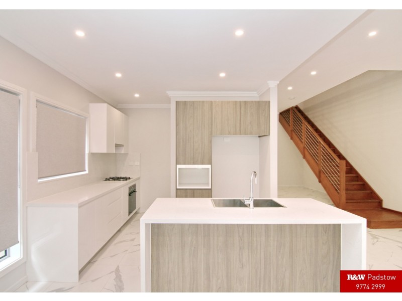 32 Wollongbar Avenue, Panania NSW 2213