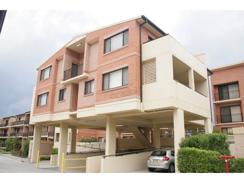 37/68 Davies Road, Padstow NSW 2211