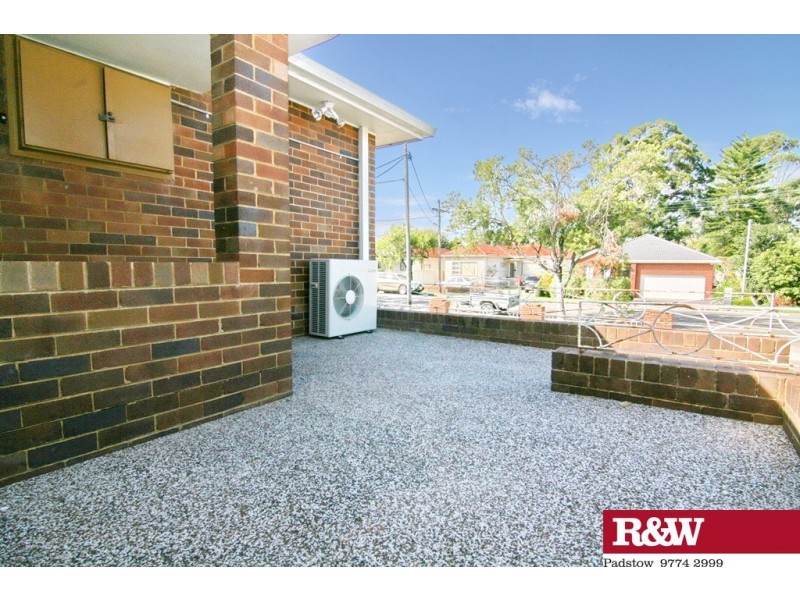 84 Windsor Road, Padstow NSW 2211