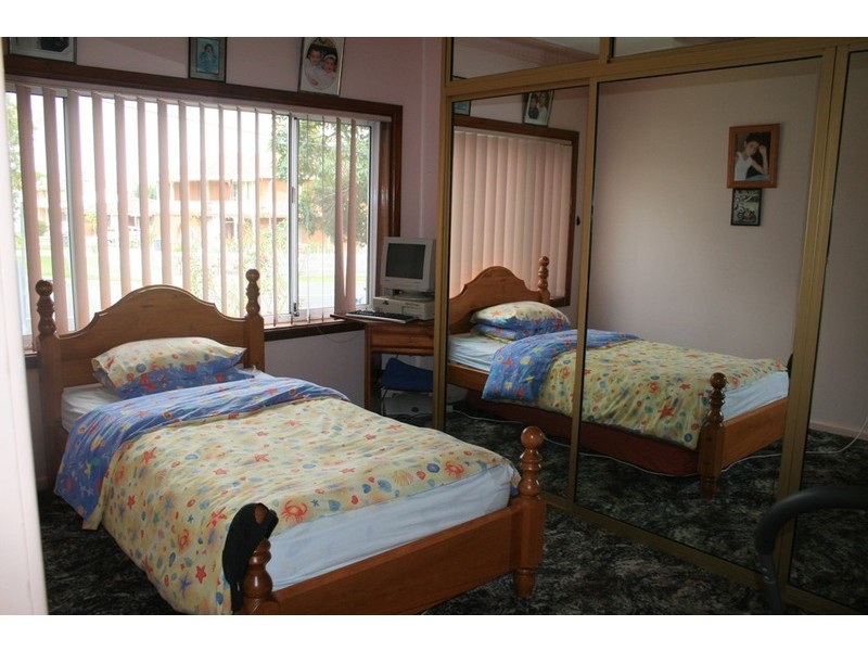 158 Bransgrove Rd, Panania NSW 2213