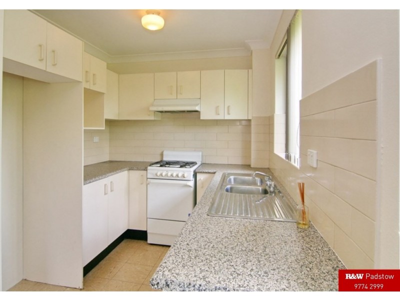 18/16 Frank Oliveri Drive, Chipping Norton NSW 2170