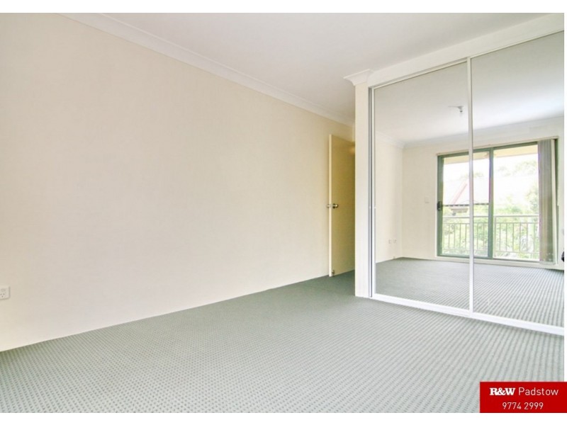 18/16 Frank Oliveri Drive, Chipping Norton NSW 2170