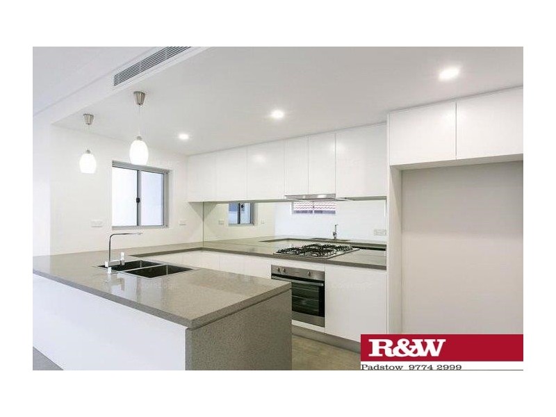 5 Woodburn Avenue, Panania NSW 2213