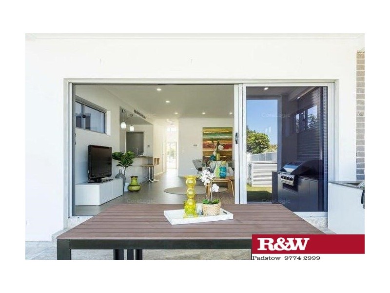 5 Woodburn Avenue, Panania NSW 2213