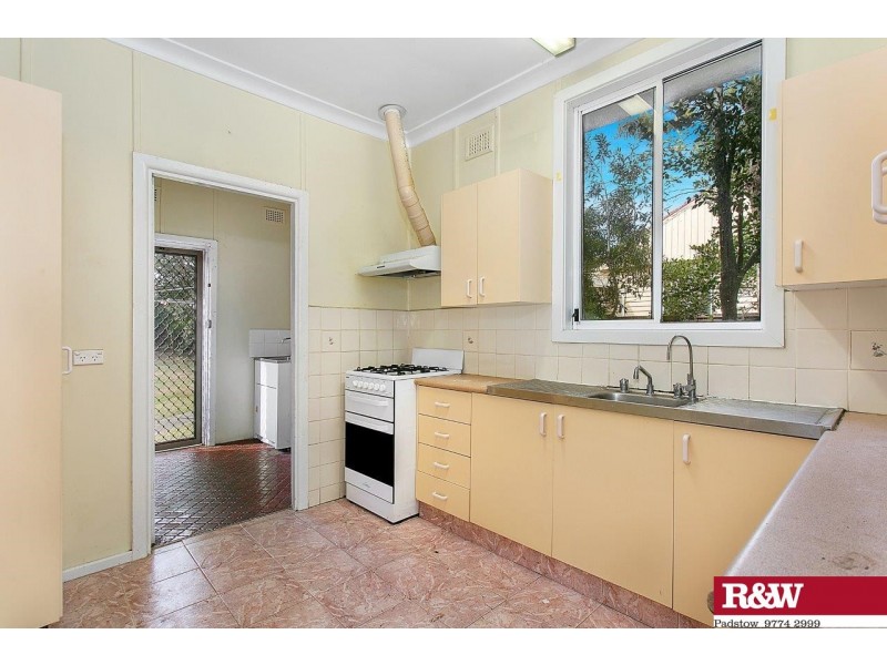 19 Benfield Parade, Panania NSW 2213