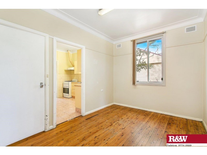 19 Benfield Parade, Panania NSW 2213