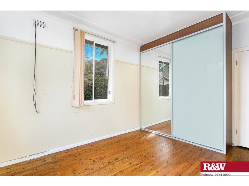 19 Benfield Parade, Panania NSW 2213