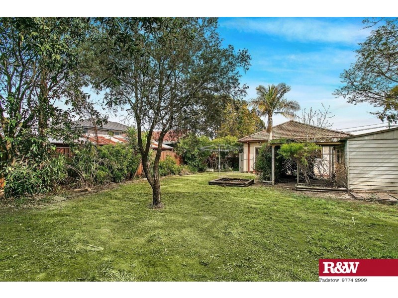 19 Benfield Parade, Panania NSW 2213