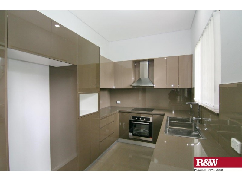 6 Tallawarra Avenue, Padstow NSW 2211