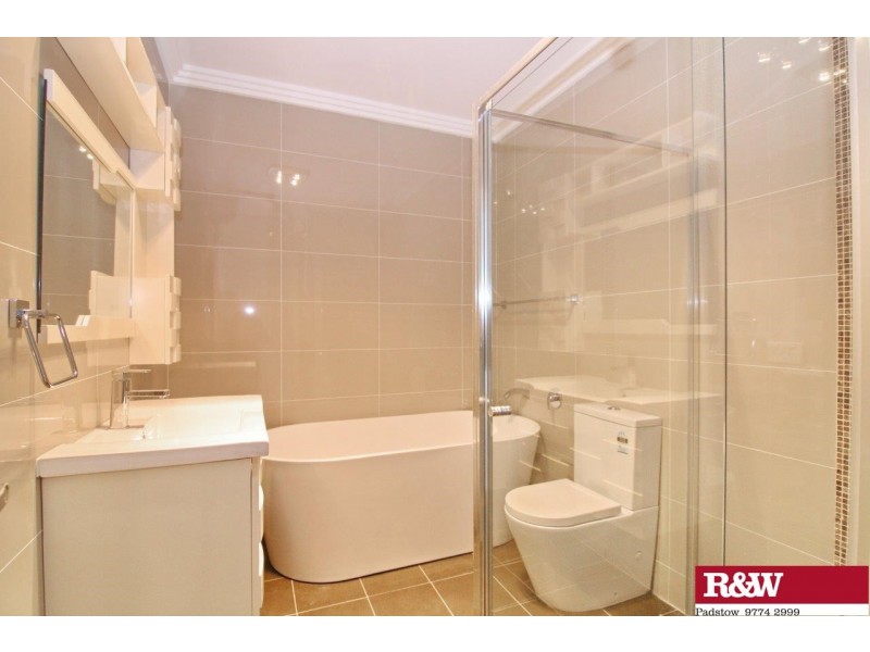 6 Tallawarra Avenue, Padstow NSW 2211