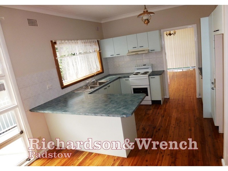 30 Connolly Ave, Padstow Heights NSW 2211