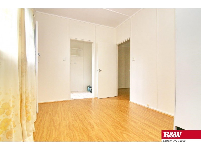 9 Worsley Street, East Hills NSW 2213