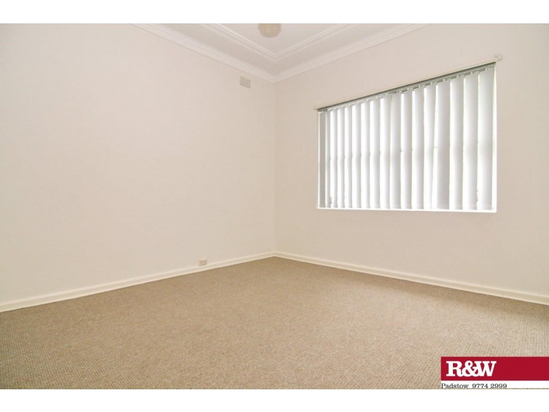 2A Weston St, Revesby NSW 2212