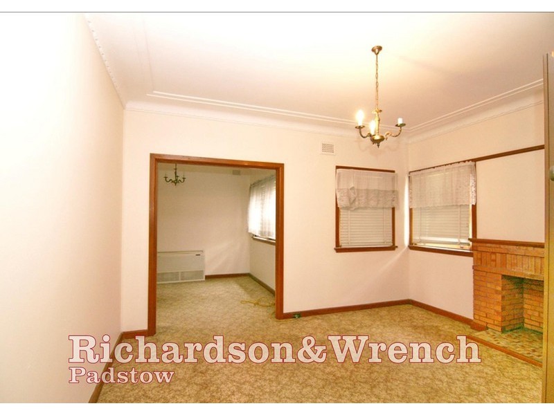 37 Uranus Road, Padstow NSW 2211