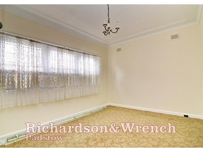 37 Uranus Road, Padstow NSW 2211