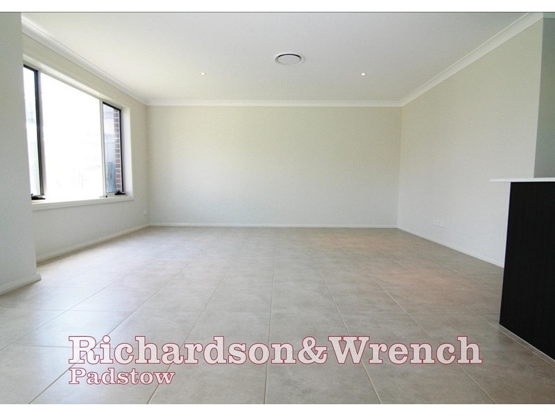 1/57 Gleeson Ave, Condell Park NSW 2200