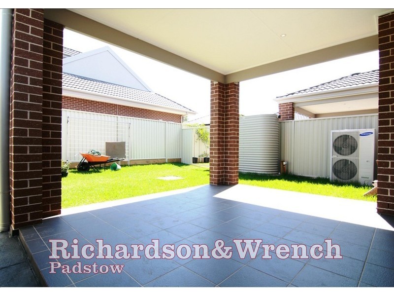 1/57 Gleeson Ave, Condell Park NSW 2200