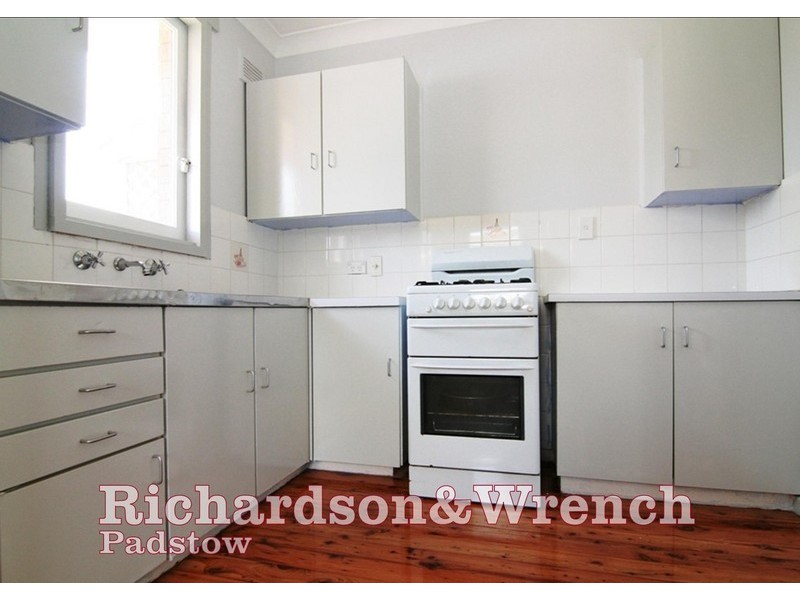 11 Manuka Crescent, Bass Hill NSW 2197