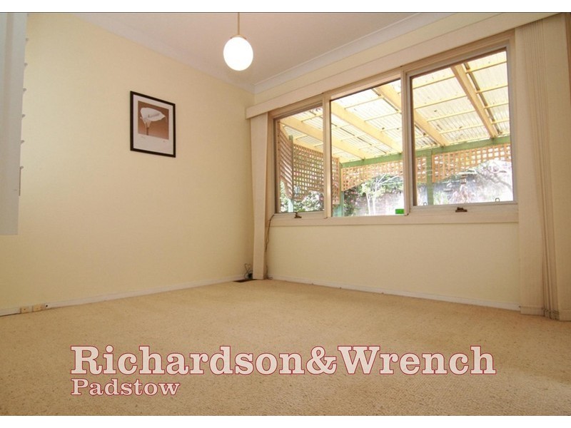 19 Nambucca Place, Padstow Heights NSW 2211