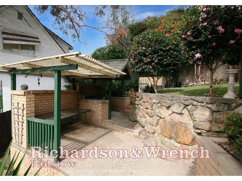 19 Nambucca Place, Padstow Heights NSW 2211