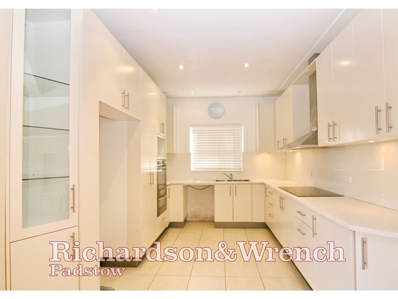 5 Rosetta Street, Beverly Hills NSW 2209