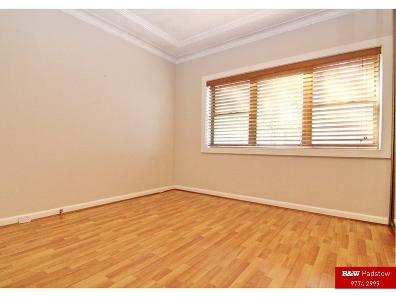 5  Rosetta Street, Beverly Hills NSW 2209