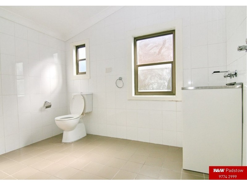 5  Rosetta Street, Beverly Hills NSW 2209