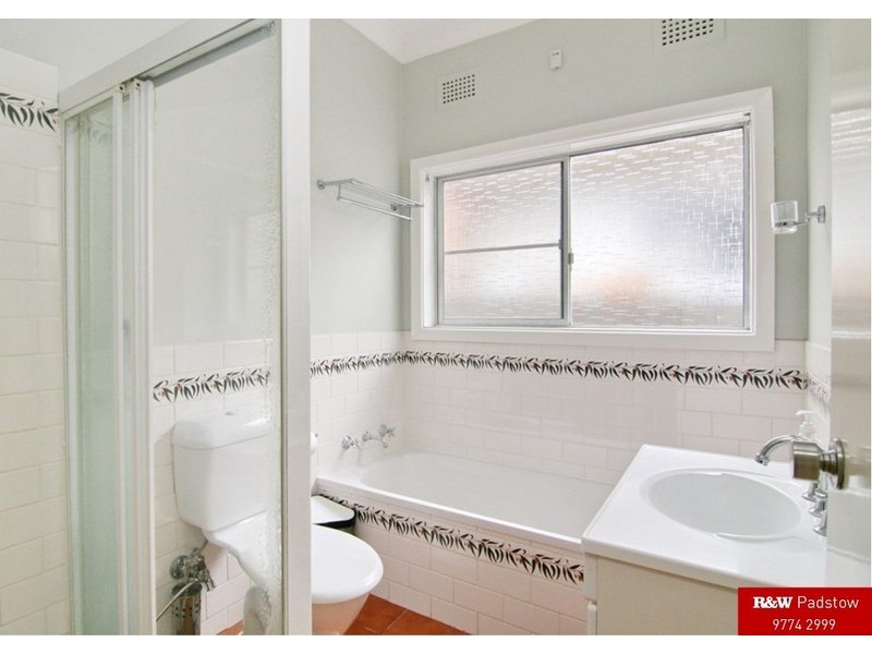 42  Chamberlain Road, Padstow NSW 2211