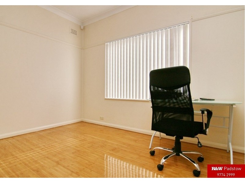 42  Chamberlain Road, Padstow NSW 2211