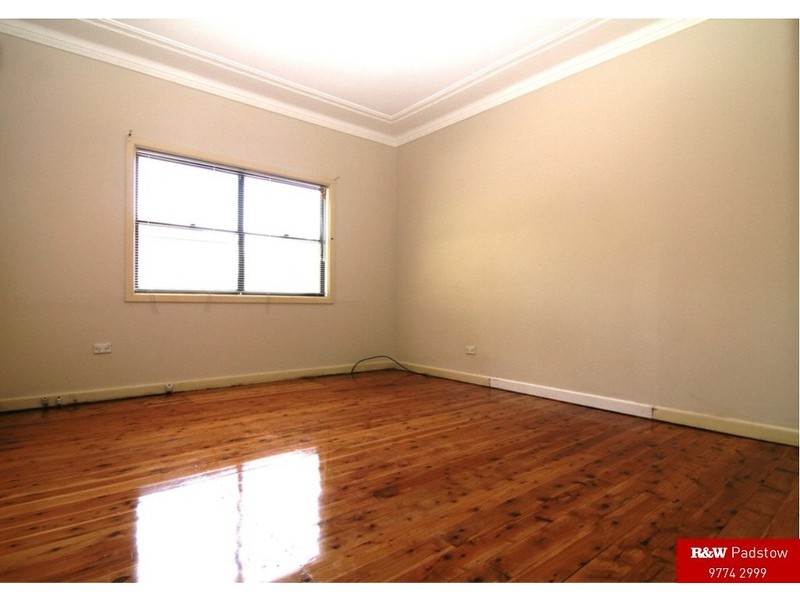 137 Gibson Avenue, Padstow NSW 2211