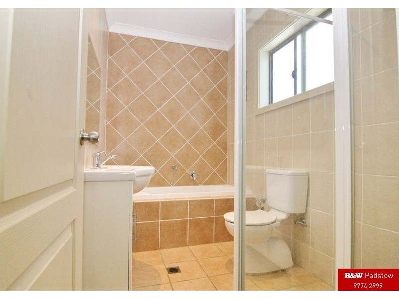 8/48-50  Olive Street, Condell Park NSW 2200