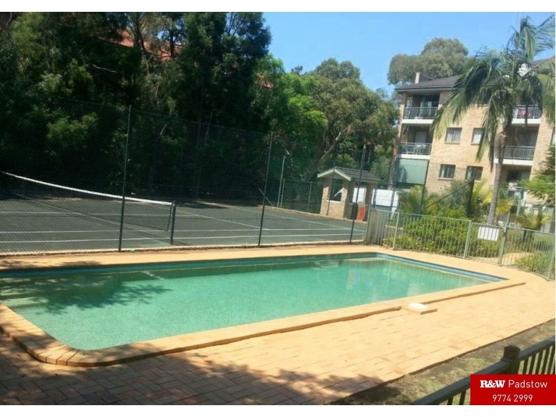 18/211 Mead Place, Chipping Norton NSW 2170