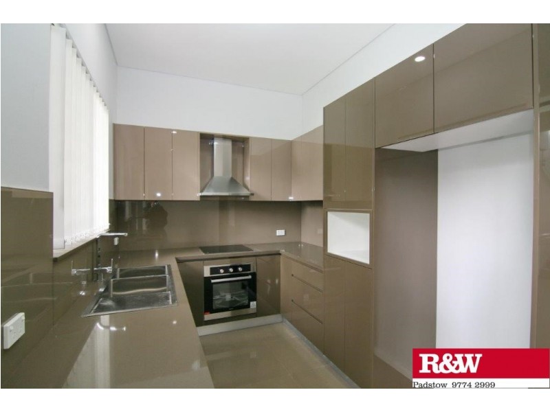 6A Tallawarra Avenue, Padstow NSW 2211