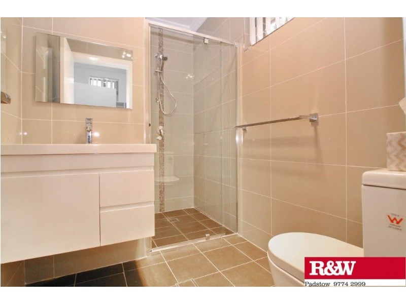 6A Tallawarra Avenue, Padstow NSW 2211