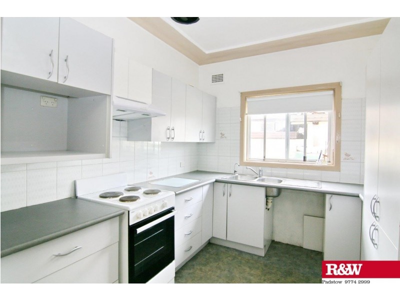 98 Yanderra Street, Condell Park NSW 2200