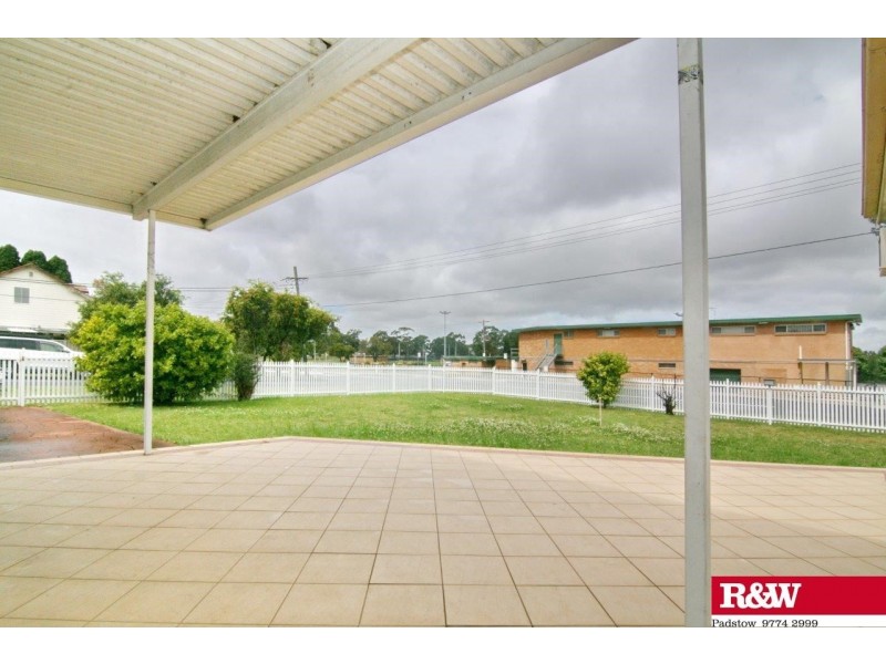 98 Yanderra Street, Condell Park NSW 2200