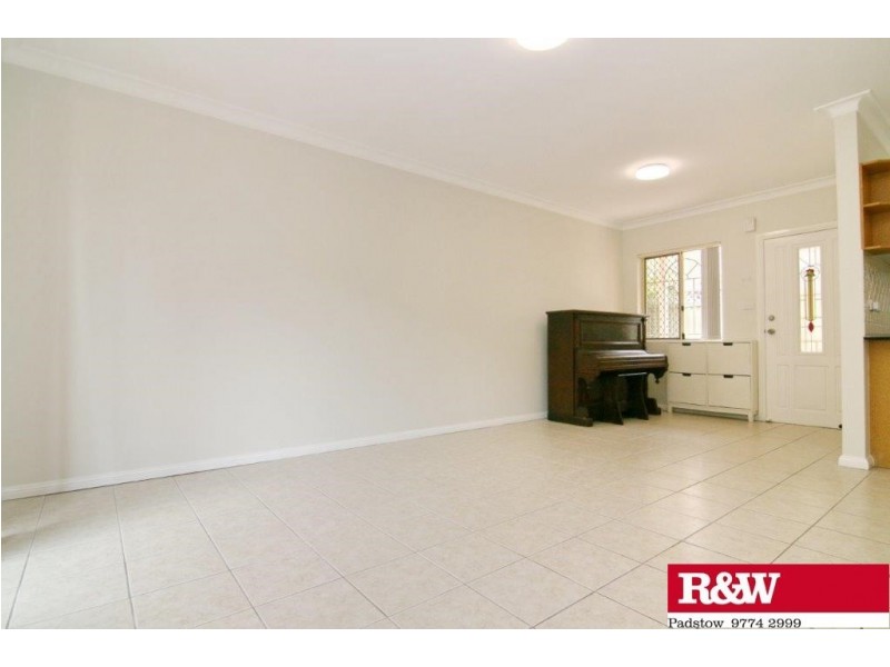 2/113 Penshurst Road, Narwee NSW 2209