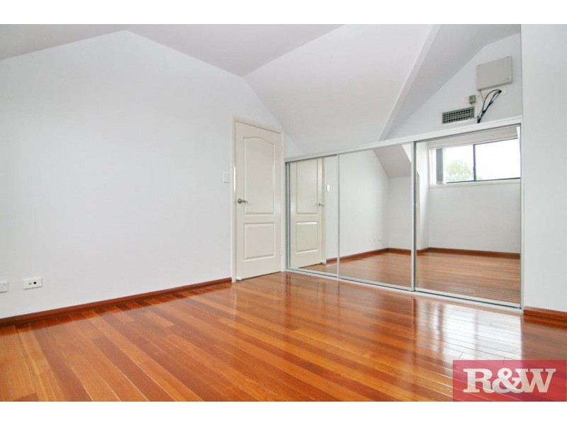 4/45 Lancaster Avenue, Punchbowl NSW 2196